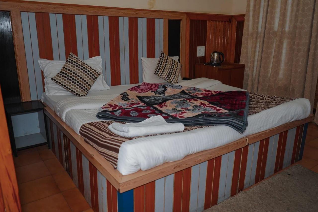 Himalaya Mount View Resort Kausani Exterior foto